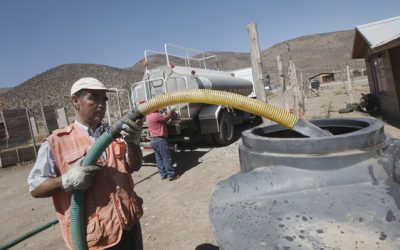 Defensoría de la Niñez logra que Corte de Apelaciones revierta dictamen de Seremi de Salud y se concrete la entrega de 100 litros de agua para cada habitante de Petorca