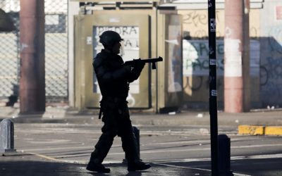 [El Mostrador] Balance a casi un año del inicio del estallido social: hay 8.500 casos de violaciones a DD.HH. y 16 carabineros dados de baja