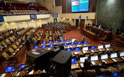 Pasa al Senado proyecto que tipifica como delito el negacionismo respecto a violaciones a derechos humanos